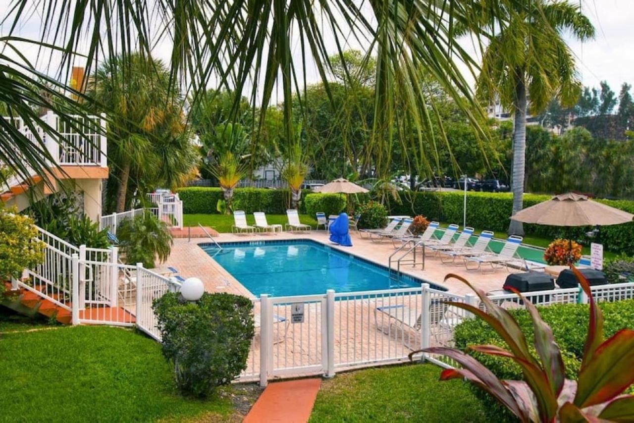 The Floranada At Pompano 9 Apartment